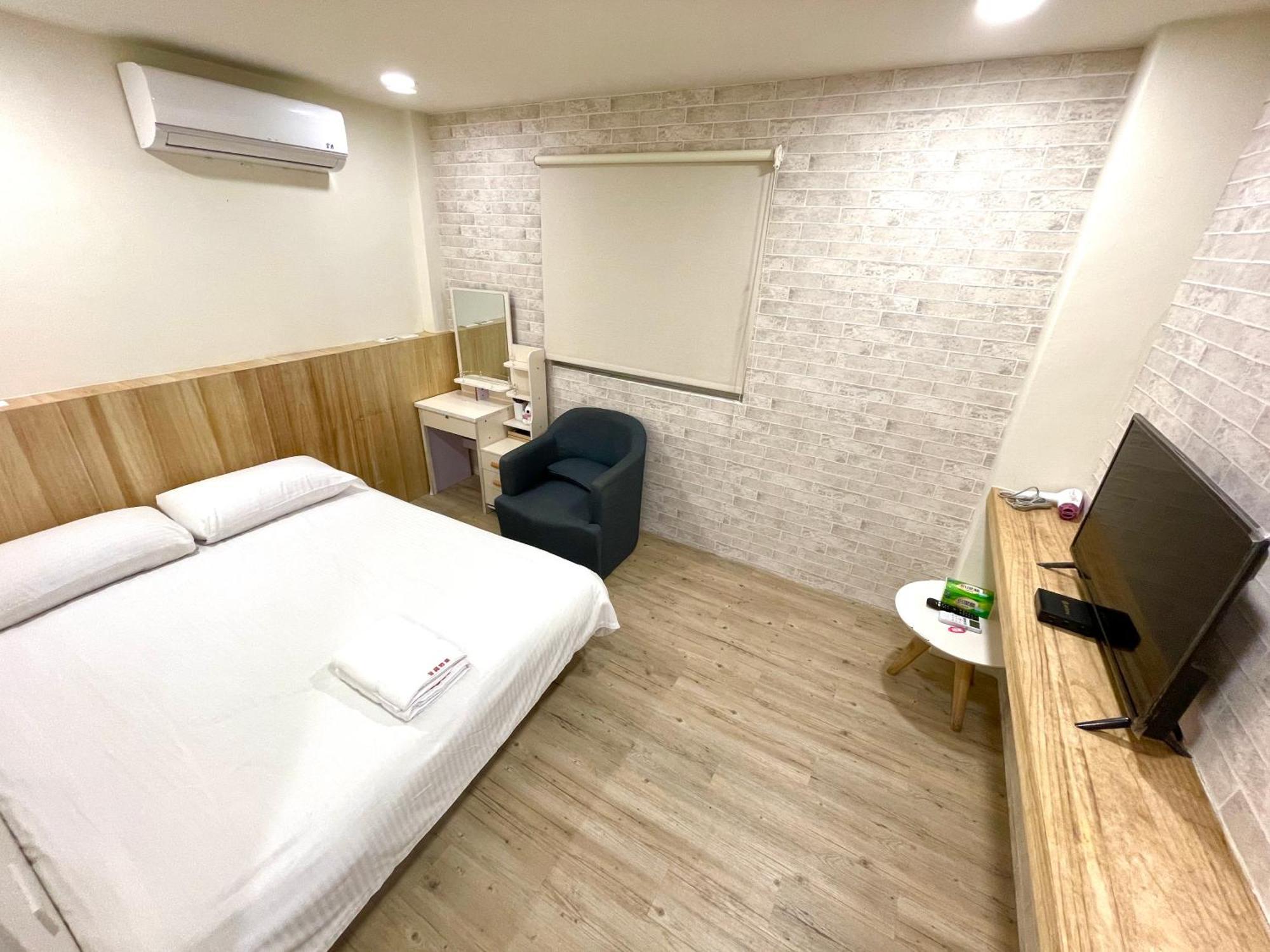Fengchia Provence Jr Apartment Taichung Exterior photo