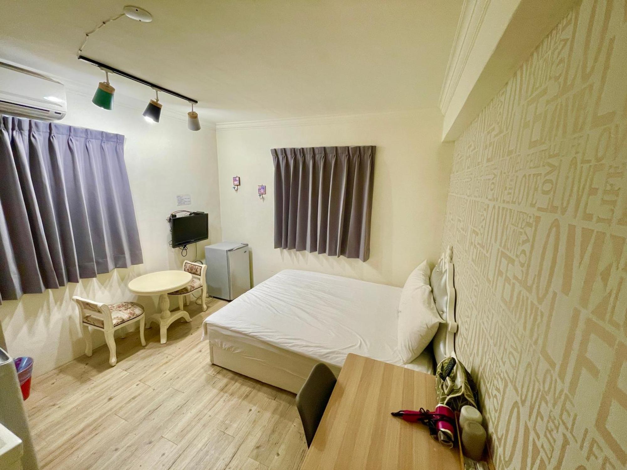 Fengchia Provence Jr Apartment Taichung Exterior photo